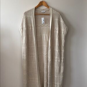 Reitmans Beige Open-Knit Cardigan